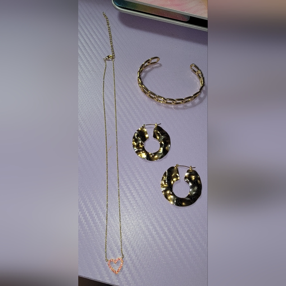Jewelry Bundle🛍 - Picture 1 of 3